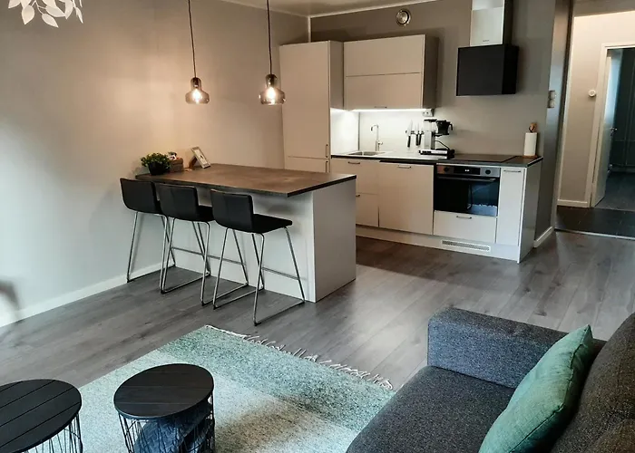 Kaski, Three-Room Condo In A Prime Location, Free Parking