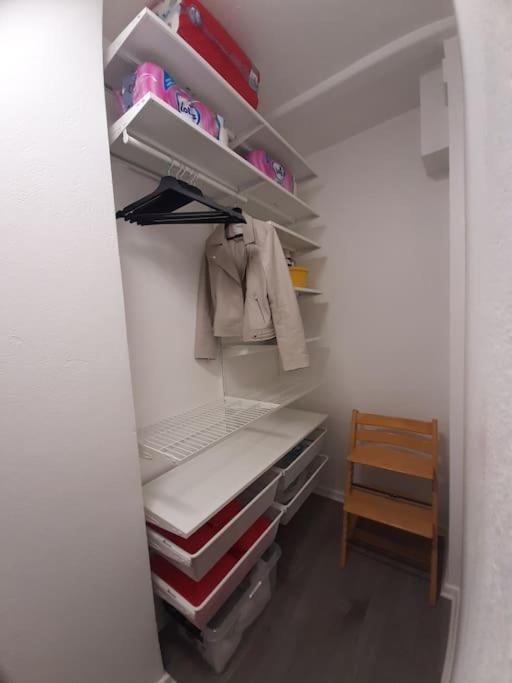 Apartment Kaski, Three-room In A Prime Location, Free Parking